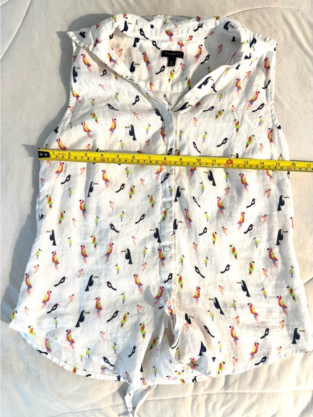 Talbots White Floral Parrot-Print Women's Shorts